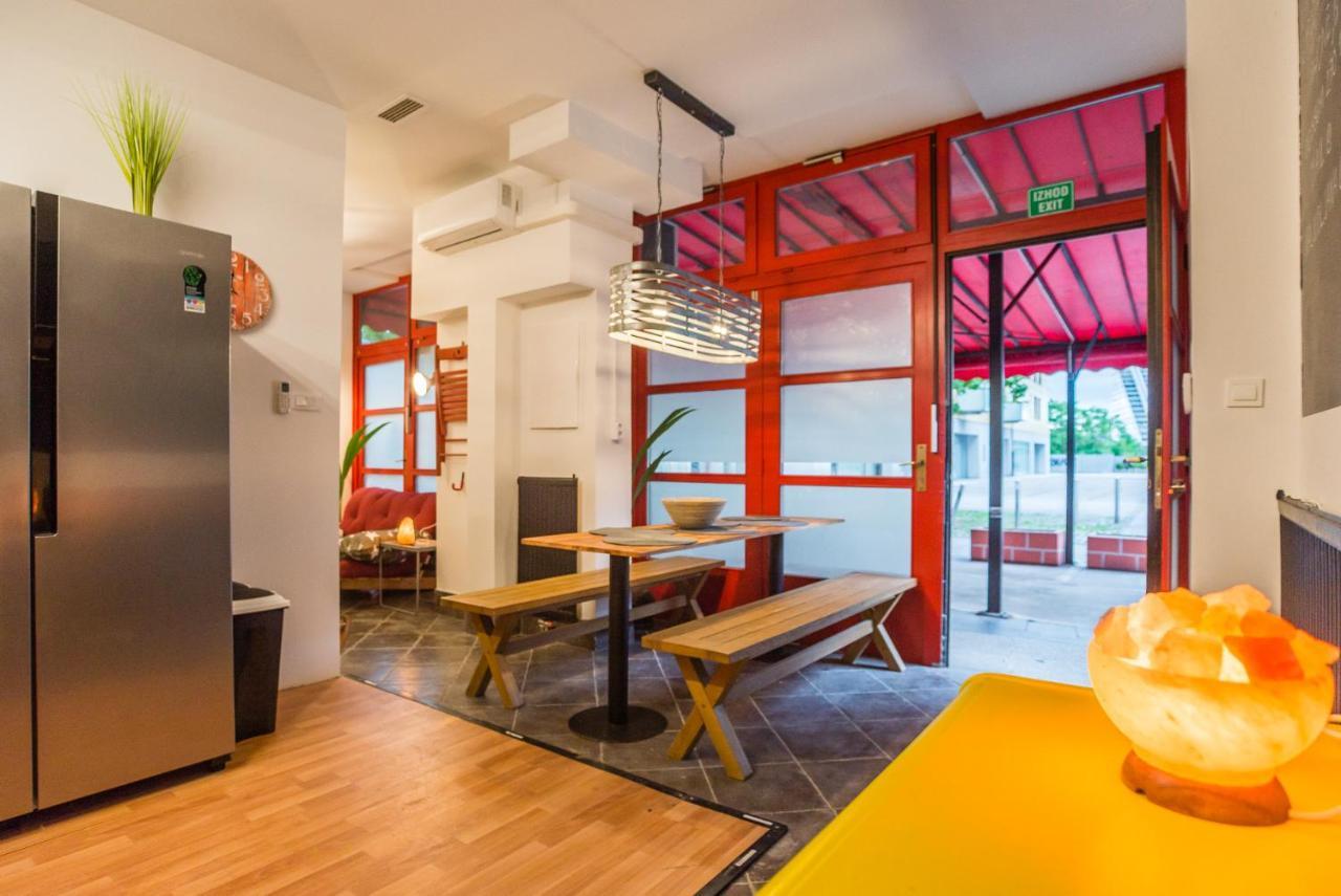 Apartma N'Poznam Ljubljana Bagian luar foto